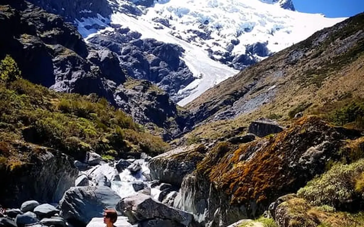 The walking track climbing the valley below the Rob Roy Glacier