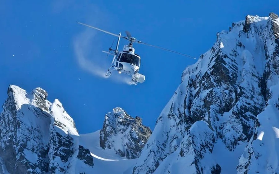 Wanaka: Mt Aspiring and Glaciers Scenic Flight